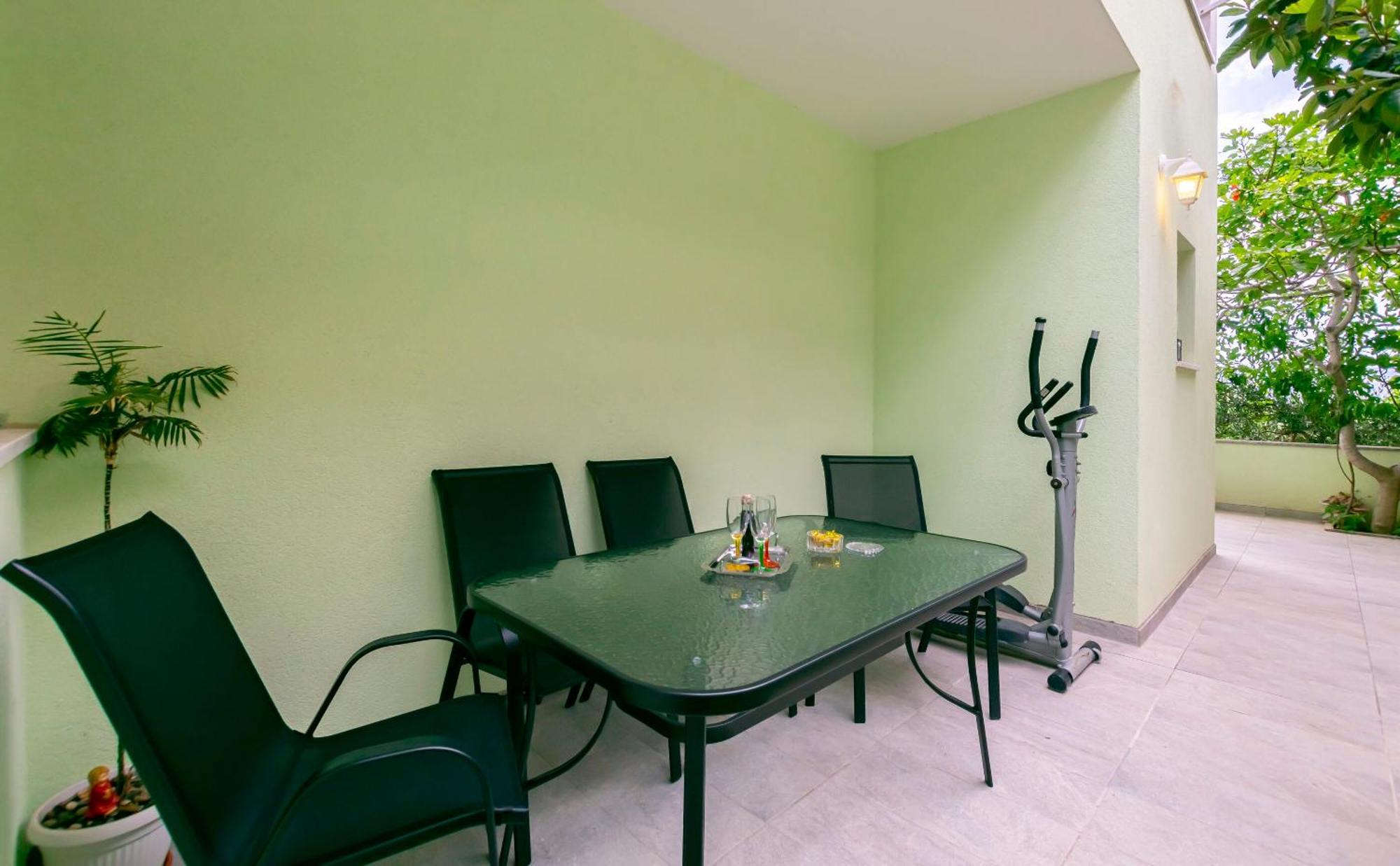 Apartment Ivano ดูกีรัท ภายนอก รูปภาพ
