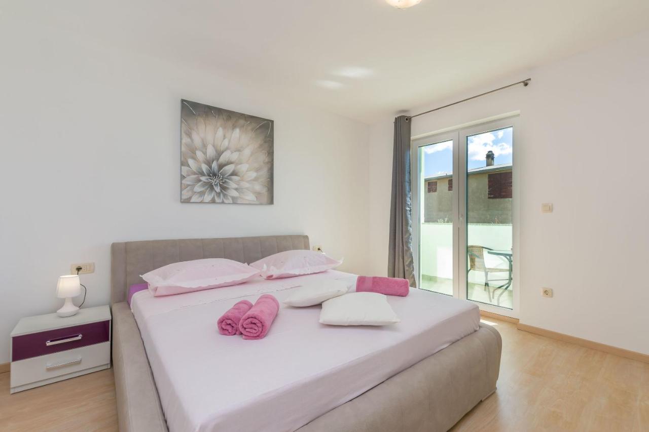 Apartment Ivano ดูกีรัท ภายนอก รูปภาพ